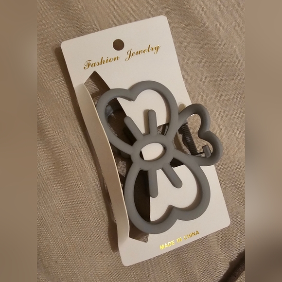 Unbranded Accessories - Large Hello Kitty Bow Fashion Hair Clip Butterfly Hair Accessory New In Package